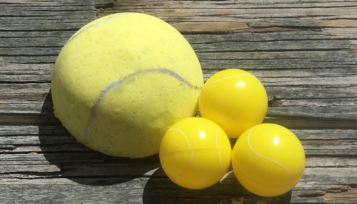 Clientes alemanes de nuestra bomba de bola personalizada de fábrica en Ball Bath