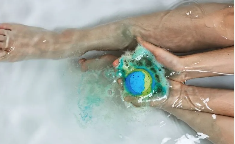 Puedo lavarme el cabello en el agua de la bomba de baño?