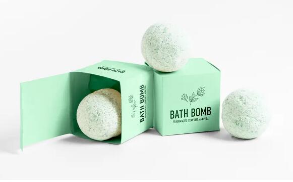 Un cliente del Reino Unido se acercó a nosotros por primera vez para bombas de baño al por mayor personalizadas